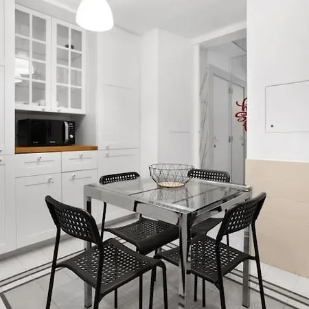 Cozy In Heart Of With Ac! Apartment Lisbon